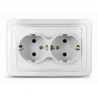 Розетка Валери 2-местная с заземлением скрытой установки, белая