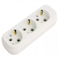 Колодка 3 гнезда с заземлением, белая, Makel