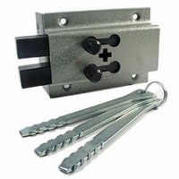 Замок накладной Комаз ПР-90 обратного хода