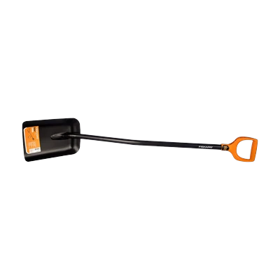 Лопата Fiskars Solid совковая